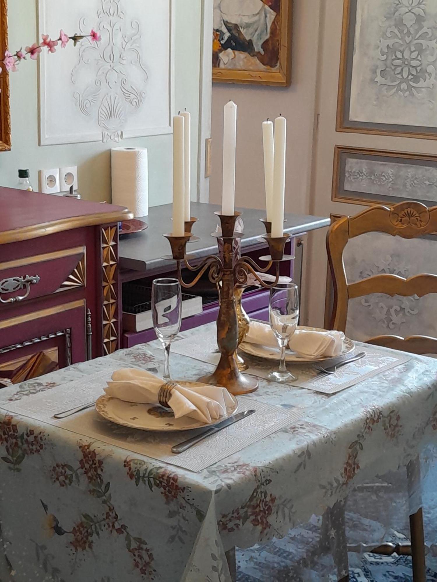 Appartement De Ville Medievale Vinca المظهر الخارجي الصورة