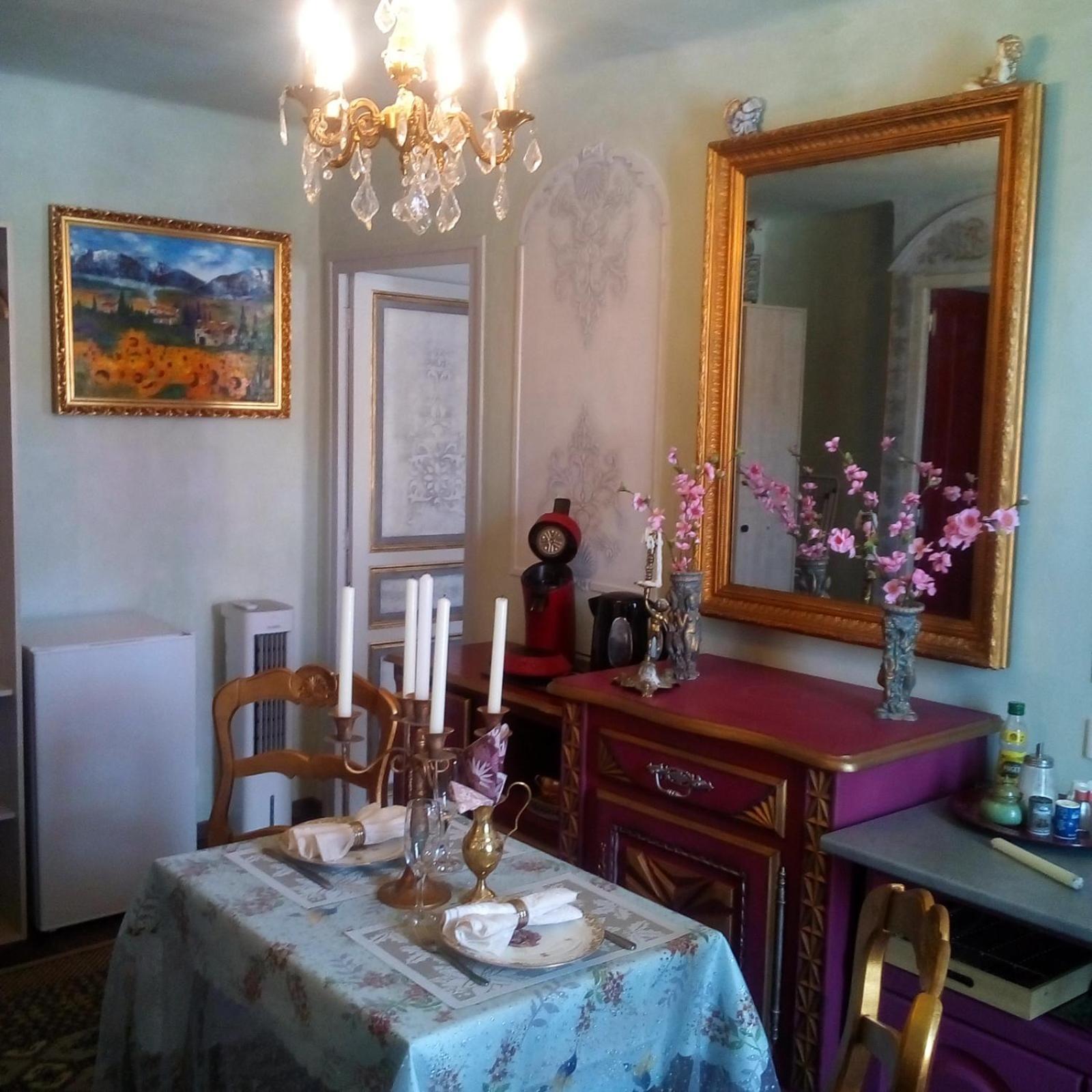 Appartement De Ville Medievale Vinca المظهر الخارجي الصورة